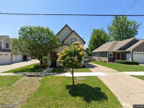 Broad, MENASHA, WI 54952