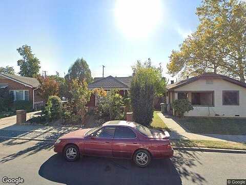 15Th, SACRAMENTO, CA 95820