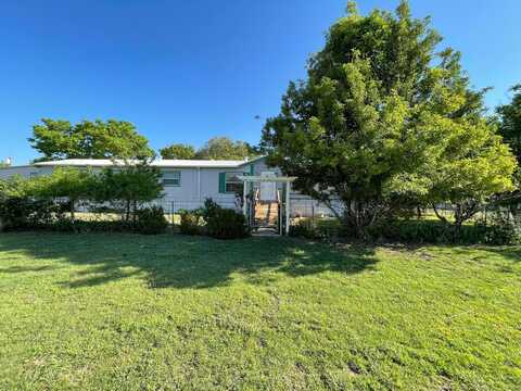 345 Swanson, Howardwick, TX 79226