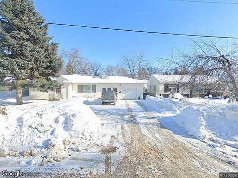 17Th, MOORHEAD, MN 56560