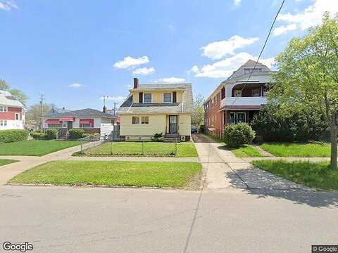 142Nd, CLEVELAND, OH 44120