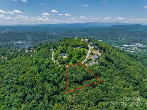 124 Summit Tower Circle, Asheville, NC 28804