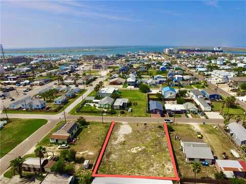 216 E Roberts Avenue, Port Aransas, TX 78373