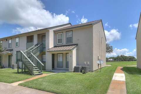 302 Saint Andrews St, Rockport, TX 78382