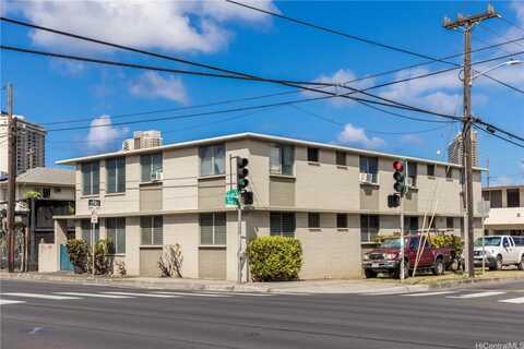 746 McCully Street, Honolulu, HI 96826