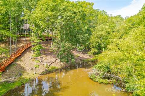 345 Squirrel Lane, Clover, SC 29710