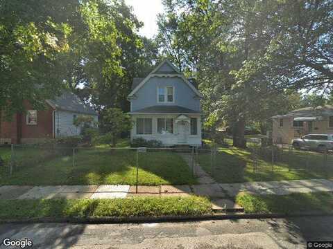 Chestnut, DARBY, PA 19023