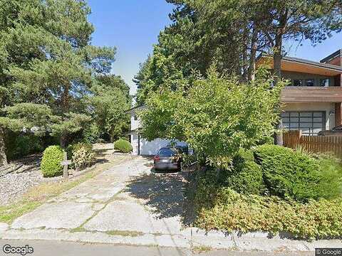 45Th, KIRKLAND, WA 98033