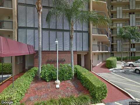 Country Club, MIAMI, FL 33180