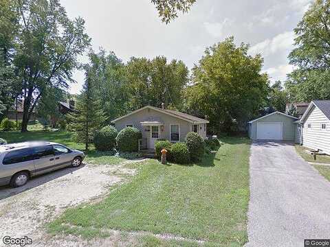 East, DELAVAN, WI 53115