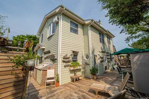 917 E End Walk, Atlantic Beach, NY 11706