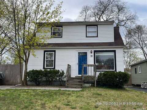 18 W Mastic Boulevard, Shirley, NY 11967