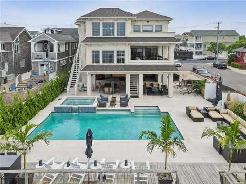 853 W Park Avenue, Long Beach, NY 11561