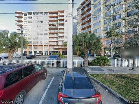 164Th, NORTH MIAMI BEACH, FL 33162