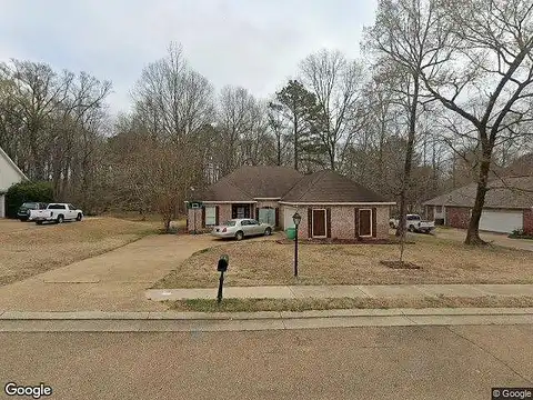 Cambridge, CLINTON, MS 39056