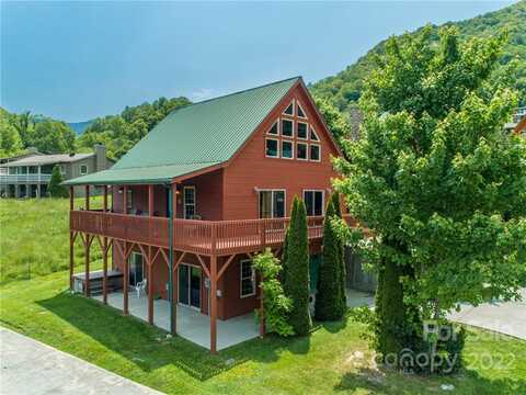 349 Panoramic Loop, Maggie Valley, NC 28751