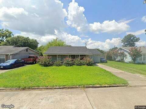 8Th, PORT NECHES, TX 77651