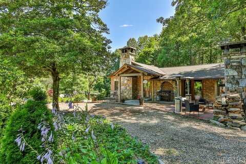 5889 Hwy 107S, Cashiers, NC 28717