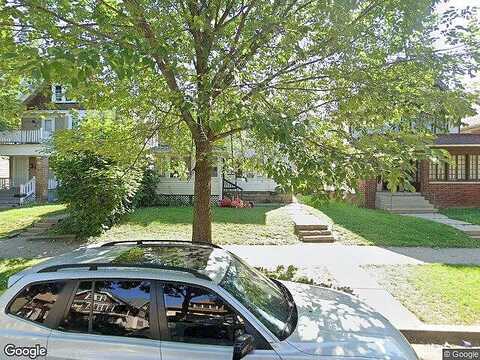 49Th, MILWAUKEE, WI 53210