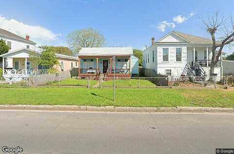 Avenue P, GALVESTON, TX 77550