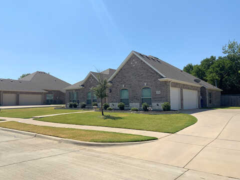 Stags Leap, KENNEDALE, TX 76060