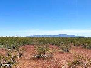 N 307Th Avenue 193, Wittmann, AZ 85361