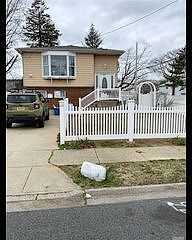 Molloy, COPIAGUE, NY 11726