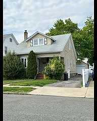 7Th, NEW HYDE PARK, NY 11040