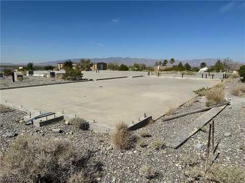 5880 Mojave Street, Pahrump, NV 89061