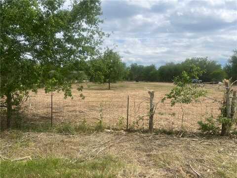 283 N Shore, Mathis, TX 78368