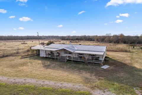 592 CR 15160, Blossom, TX 75416