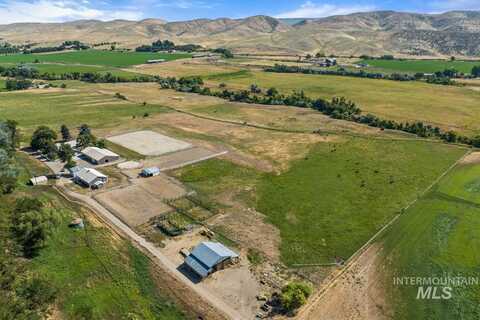 1823 Jones Road A, Weiser, ID 83672