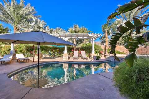 79706 Parkway Esplanade S, La Quinta, CA 92253