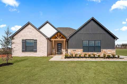2201 Winter Creek Boulevard, Blanchard, OK 73010