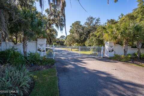 21 Front Street, Saint Helena Island, SC 29920