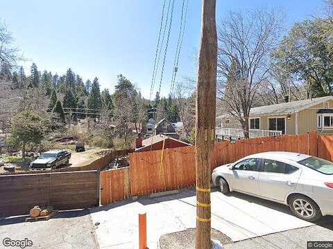 Oak, CRESTLINE, CA 92325