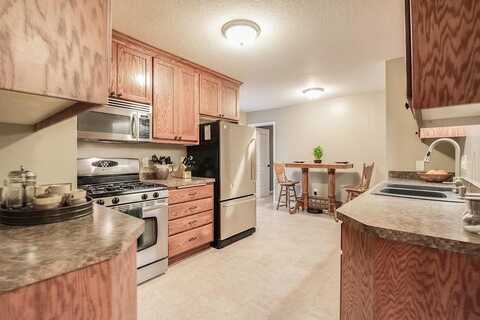 6Th, MINNEAPOLIS, MN 55430