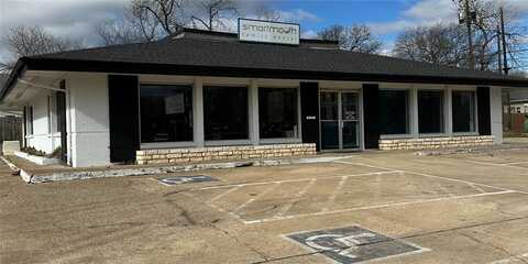 1127 S Austin Avenue, Denison, TX 75020