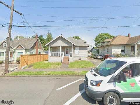 Grand, PORTLAND, OR 97211