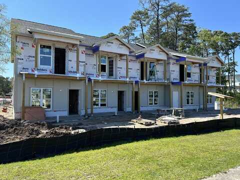 801 Rebecca Ln., Myrtle Beach, SC 29577