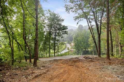 99999 Pickens Highway, Rosman, NC 28772