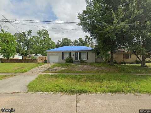 11Th, LAKE CHARLES, LA 70601