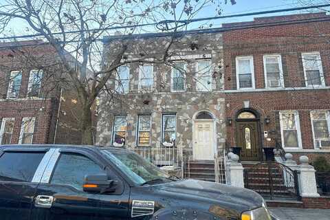 Snediker, BROOKLYN, NY 11207