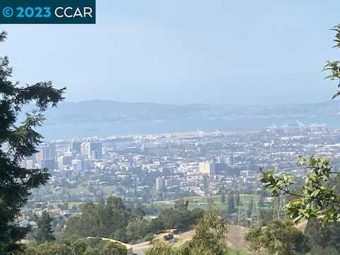 6044 Skyline Blvd, Oakland, CA 94611