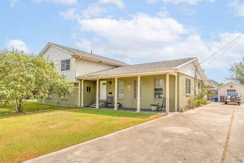 704 MAPLE AVE, Houma, LA 70364