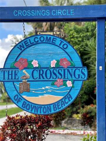 10 Crossings Cir, Boynton Beach, FL 33435