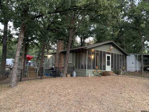 132 Mamie Dr, Malakoff, TX 75148