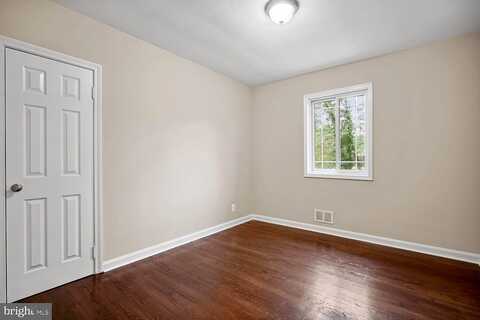 Kings, ALEXANDRIA, VA 22306