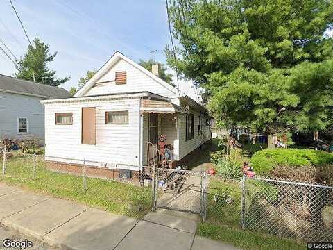 80Th, CLEVELAND, OH 44105