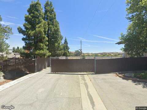 Cow Meadow Pl, TEMPLETON, CA 93465